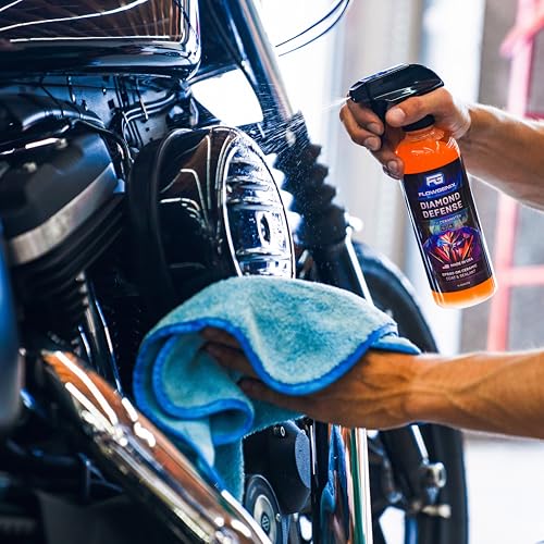 Ceramic Coating For Cars and Motorcycles Spray (8oz) - SiO2 Ceramic Wax & UV Protective Shield Detailing - Auto Wax Hydrophobic Detail Spray - Incl. 2 Microfiber Towels - color: Ceramic Coating 8oz
