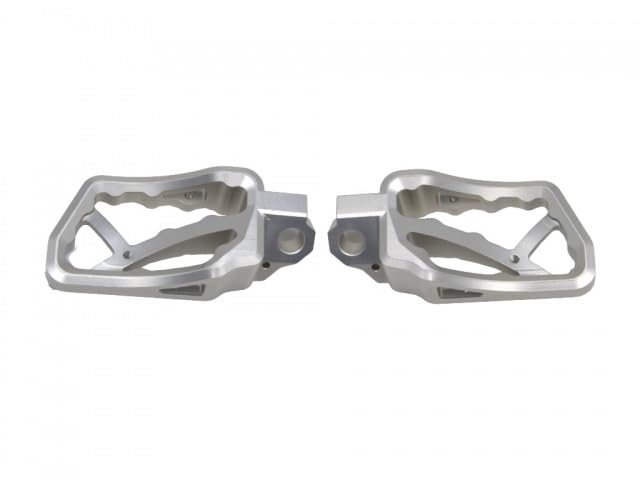 AltRider Adventure X Foot Pegs Compatible With BMW R 1200/1250 / 1300 GS/GSA - Heavy Duty Design - Boot Friendly, High Traction Cleats for Stability & Grip - Adjustable Camber & Height - Silver - color: Silver, size: Adventure X (56mm x 95mm)