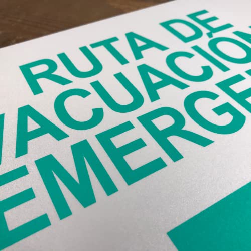 TRADESAFE Emergency Evacuation Route Arrow Right Sign – Ruta De Evacuación De Emergencia Spanish Sign, Quick Install, Light Reflective, UV-Resistant, Waterproof, 14” X 10” Aluminum Safety Signs - style: Ruta De Evacuación De Emergencia Arrow Right