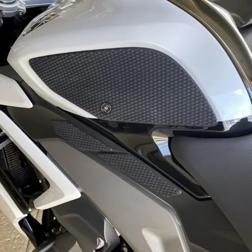 Fit For Triumph Daytona 660 Daytona660 2026 2025 2024 Motorcycle Side Fuel Tank Pads Protector Stickers Decal Gas Knee Grip Traction