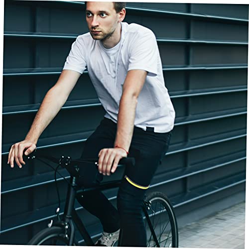 2pcs Reflective Cycling Trouser Clips Bike Leg Bands for Enhanced Visibility Professional Riding for Night Cycling and Exercise