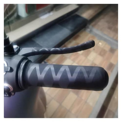 Universal Motorcycle Heat Shrink Sleeve Handlebar Covers Rubber Shrinkable Handlebar Grip Glove Non Slip Waterproof Handlebars Grips - color: Black handle