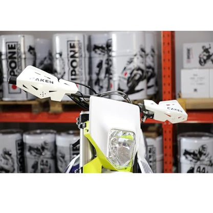 Universal 7/8" 22mm and 1 1/8" 28mm Dirt Bike Handguards CNC Bracket Handle Bar Hand Guards for Motocross ATV Scooter CRF KLX KX LTR TRX SX SXF EXC XCW Grizzly Hawk 250 Bicycles-White - color: White