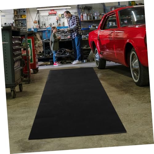 Oil Spill Mat for Garage Reusable Absorbent Pad for Under Car Prevents Stains and Spills Easy to Clean Oil Drain Splash Pad Versatile Use for Driveways and Motorcycles