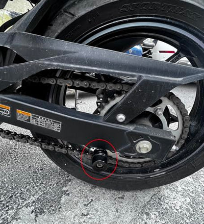 M8 Bobbins Swing Arm Spools For Ninja 400 500 650 ZX6R ZX10R GSXS 750 1000 GSX-8S GSXR 600 750 1000 S1000RR/R/XR CBR 600 900 954 1000 RR Motorcycle Swingarm Spools Slider Stand Paddock Screw (Black) - color: Black