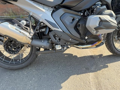 AltRider Adventure X Foot Pegs Compatible With BMW R 1200/1250 / 1300 GS/GSA - Heavy Duty Design - Boot Friendly, High Traction Cleats for Stability & Grip - Adjustable Camber & Height - Silver - color: Silver, size: Adventure X (56mm x 95mm)