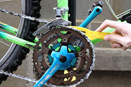 Pedros Pro Brush Kit, Set of 4 Unique Tools | bike-cleaning-tools