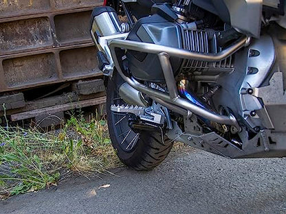 AltRider Adventure II Foot Pegs Compatible With BMW R 1200/1250 / 1300 GS/GSA - Heavy Duty Design - Boot Friendly, High Traction Cleats for Stability & Grip - Adjustable Camber & Height - Silver - color: Silver, size: Adventure II (58mm x 122mm)