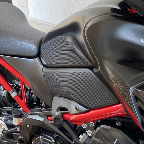 for Kawasaki Z900 2017 to 2024 Motorcycle Tank Traction Pad Anti Slip Sticker Gas Knee Grip Protector Z 900 Tank pad Gripster Tank Grips (4 pc)