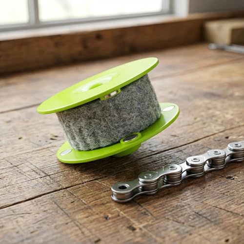 Portable Bicycle Chain Brush and Oiling Tool, Bicycle Accessories, Stylish Design, Sturdy Construction, Motorcycle Chain Lubricant, Bicycle Chain Cleaner