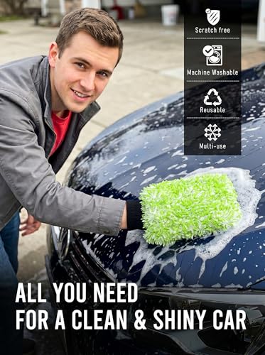TAKAVU Car Wash Mitt Scratch Free, 2 Pack Microfiber Wash Mitts for Auto Detailing, Soft Lint Free Cleaning Gloves, Holds Sudsy Water, Machine Washable (Green & White) - color: Green