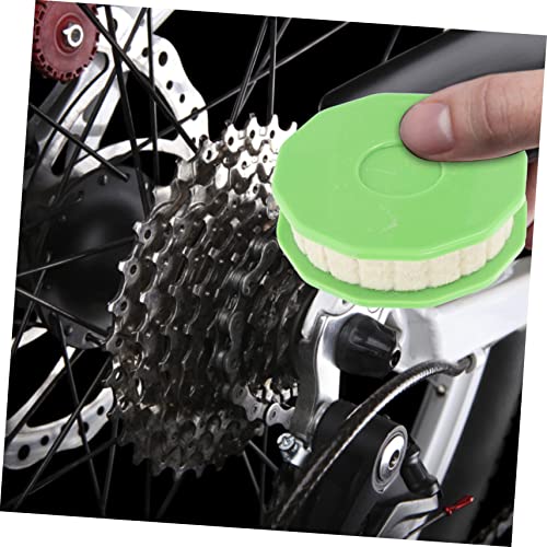 2pcs Bicycle Oiler Mountain Bike Lubricator Bike Oil Mountain Cycle Lubricator Bike Lubricant Chain Wax - color: Light Green