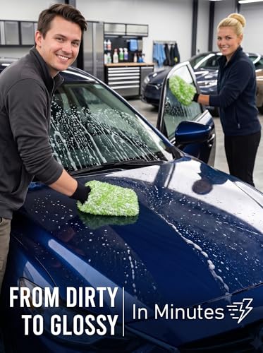 TAKAVU Car Wash Mitt Scratch Free, 2 Pack Microfiber Wash Mitts for Auto Detailing, Soft Lint Free Cleaning Gloves, Holds Sudsy Water, Machine Washable (Green & White) - color: Green