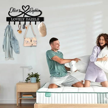 Personalized Key Holder Wall Mount - Custom Couple's Name Metal Key Rack Organizer, Wall Keys Hanger with Hooks for Home, Entryway, Kitchen, Hallway, Doorway - color: 01 Heart