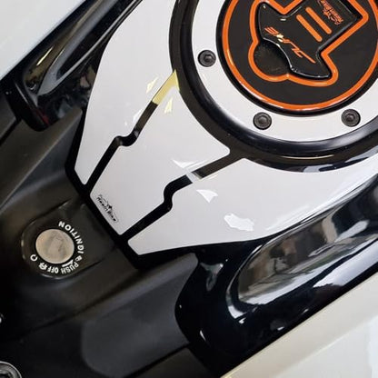 Resin Bike Motorcycle 3D Stickers Compatible with KTM Duke 390 200-2021-2023. Key Area Protection from Impact and Scratches. White Resin Stickers - Made in Italy - color: Duke 390 200, size: Protezioni Zona Chiave