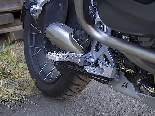 AltRider Adventure II Foot Pegs Compatible With BMW R 1200/1250 / 1300 GS/GSA - Heavy Duty Design - Boot Friendly, High Traction Cleats for Stability & Grip - Adjustable Camber & Height - Silver - color: Silver, size: Adventure II (58mm x 122mm)