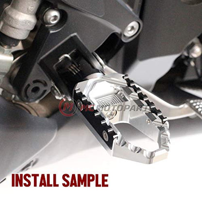 MC MOTOPARTS Silver Front Wide CNC Touring Foot Pegs Compatible with MT-07 MT-09 Tracer 13-18 YZF R3 15-18 MT-10 16-19 - color: Silver, size: No Extension