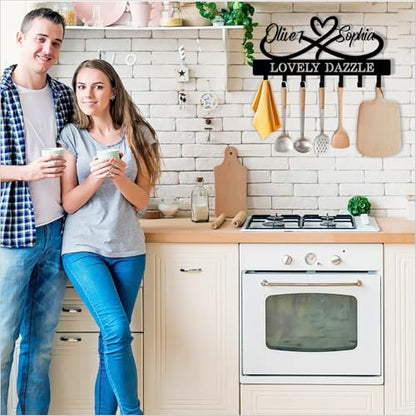 Personalized Key Holder Wall Mount - Custom Couple's Name Metal Key Rack Organizer, Wall Keys Hanger with Hooks for Home, Entryway, Kitchen, Hallway, Doorway - color: 01 Heart