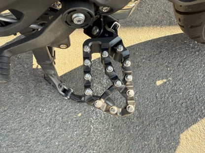 AltRider Adventure X Foot Pegs Compatible With BMW R 1200/1250 / 1300 GS/GSA - Heavy Duty Design - Boot Friendly, High Traction Cleats for Stability & Grip - Adjustable Camber & Height - Black - color: Black, size: Adventure X (56mm x 95mm)